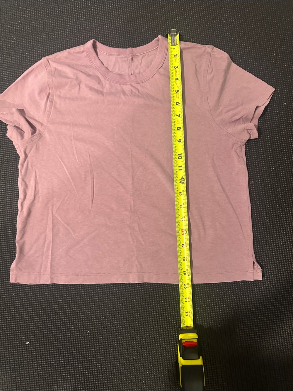 lululemon athletica Short Sleeve Crew Tee in Dusty Mauve - Picture 2 of 3